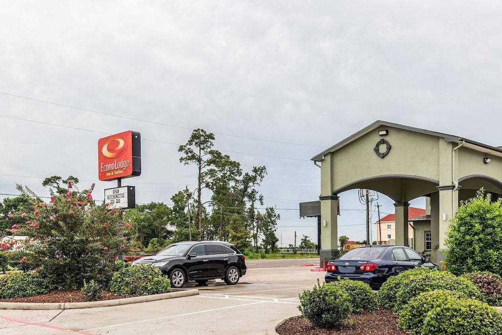 Quality Inn & Suites Bridge City Orange Exterior foto